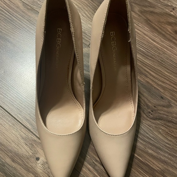 BCBGeneration Nude Heels 🤎 - Picture 3 of 5